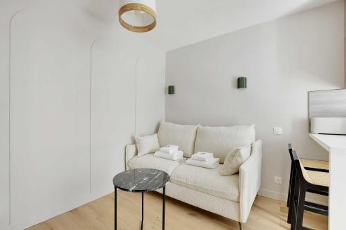 Quiet studio for 2P - Oberkampf