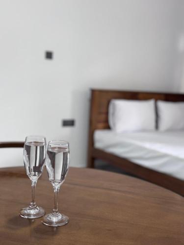 Ένα ή περισσότερα κρεβάτια σε δωμάτιο στο Hirudee Villa