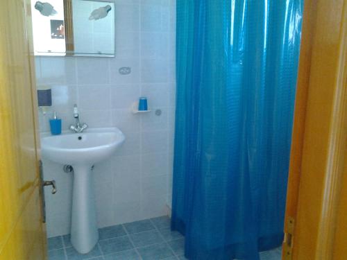 Thalassa View Apartments tesisinde bir banyo