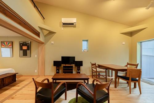 Cozy 65m2 Apartment including 20m2 Loft for one month stay and longer