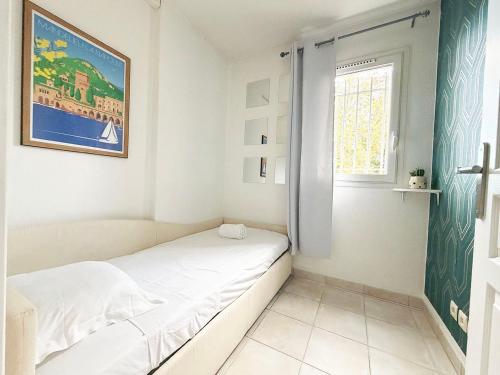 Fotografie z fotogalerie ubytování Appartement 214 supérieur - LES SUITES DE ROBINSON - Résidence avec piscine en bord de Siagne, à Mandelieu-La-Napoule v destinaci Mandelieu-la-Napoule