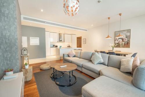 Spacious Two Bedroom with Maids room Near City Mall
