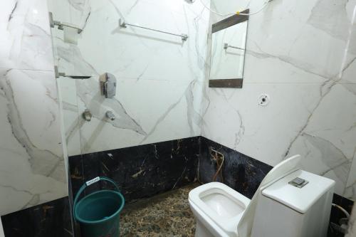 Koupelna v ubytování Hotel Urban Near Expo Mart