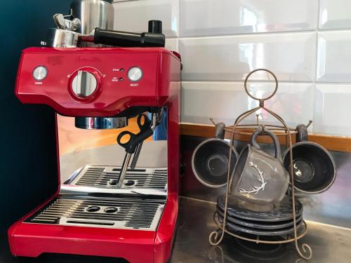 Köök või kööginurk majutusasutuses The Brooklands Bungalow - charming garden cottage