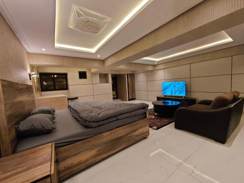 Χώρος καθιστικού στο But Tourist Inn Hotel Murree