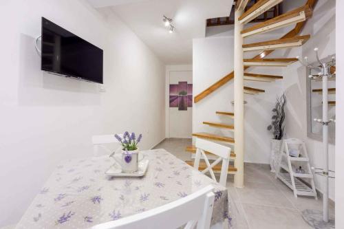 Apartment in Crikvenica 14216