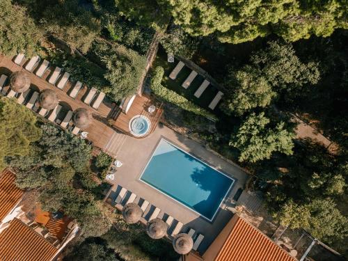 Piscina a Hôtel & Spa Le Madeloc - Collioure Centre o a prop