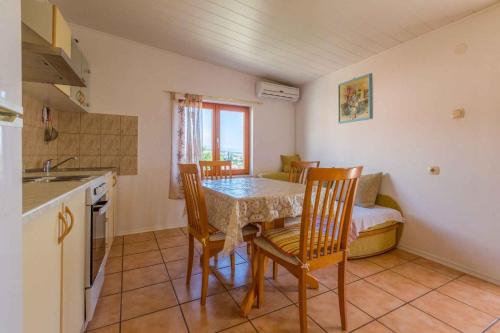 Apartment in Crikvenica 13731