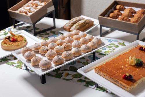 Mad på resortet eller i nærheden