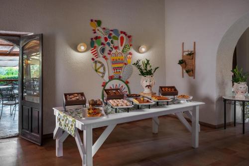 Mad på resortet eller i nærheden