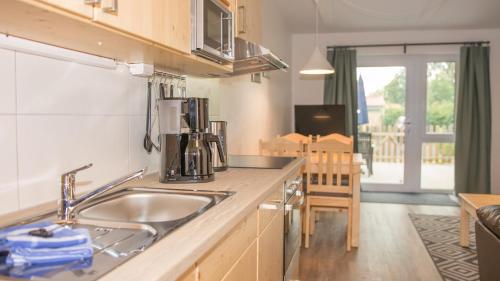 Kuchyň nebo kuchyňský kout v ubytování Reihenhaus, 40 qm, 1 Schlafzimmer