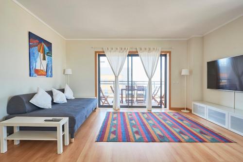 Algarve Ocean Tri-View Luxury Apartment Pool