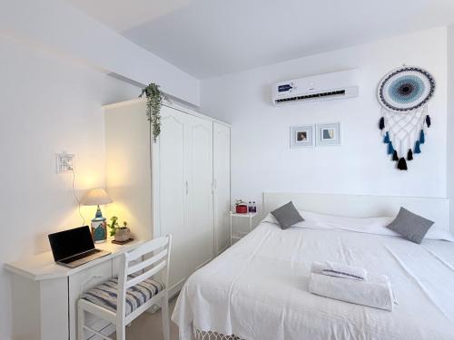 Postel nebo postele na pokoji v ubytování Vanilla By The Beach Goa