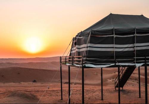 Star line for Desert Camping