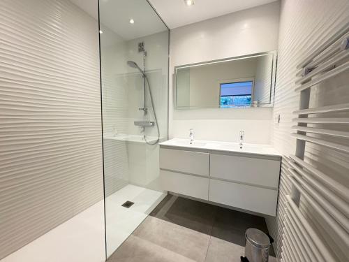 Appartement moderne avec terrasse, Centre Cannes