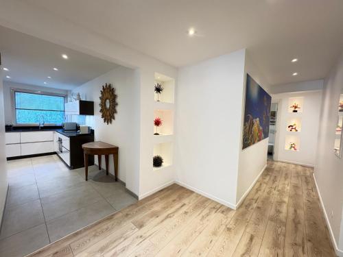 Appartement moderne avec terrasse, Centre Cannes