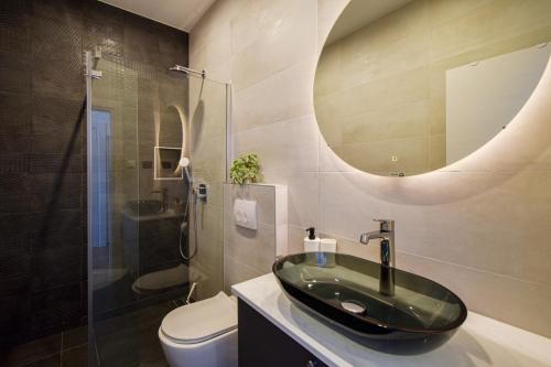 Koupelna v ubytování Villa EnDi in Medulin, Istria by Istrabook