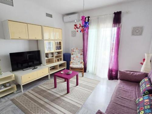 Chic 1 Bedroom Holiday Apartment in Calle Timón