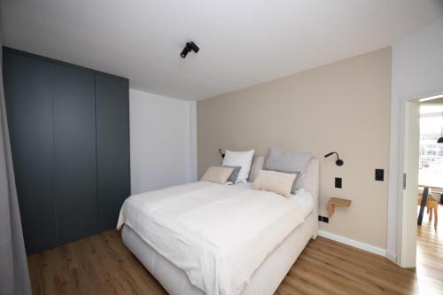 Postel nebo postele na pokoji v ubytování Domizil Frutania