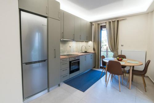 Η κουζίνα ή μικρή κουζίνα στο Venetia's Kastoria Home