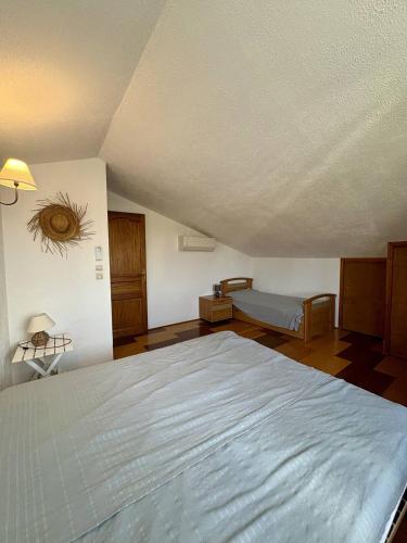 Maison familiale - Village - Parking - Le Barcares - 2 minutes plage 10ALJOF25