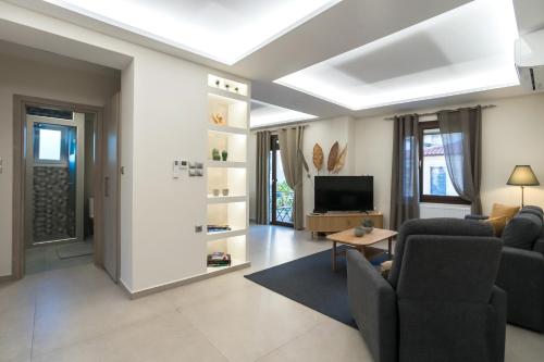 Venetia's Kastoria Home