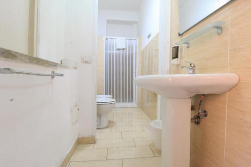 Koupelna v ubytování bed and fly near 2 trasfert inclused