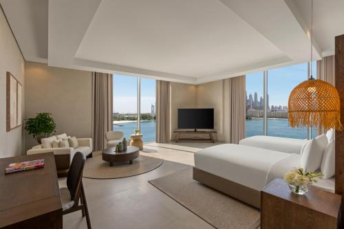 TV a/nebo společenská místnost v ubytování Rixos The Palm Hotel & Suites - Ultra All Inclusive