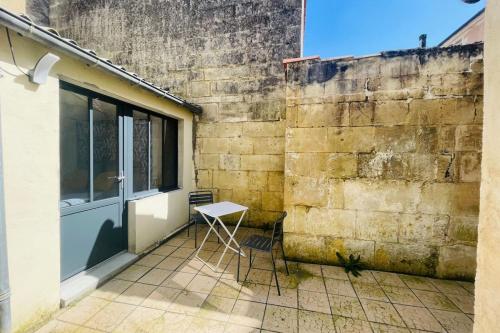 Bel appartement avec cour privée