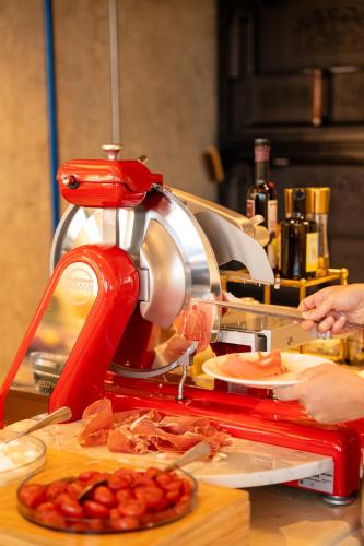 Jídlo v hotelu nebo okolí