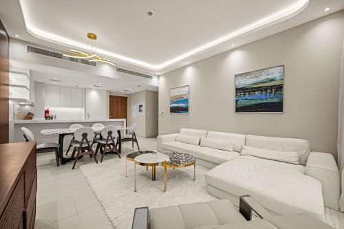 Brand New Luxury 2BHK Apartment in Jadeel 2 MJL