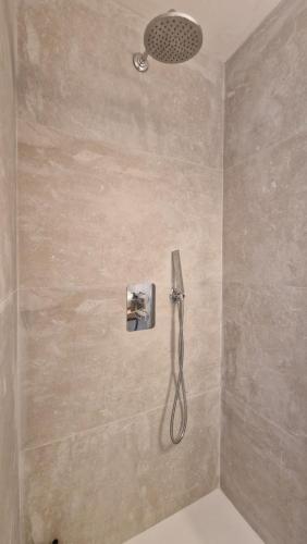 Ένα μπάνιο στο Villa Domus Dea Mondello