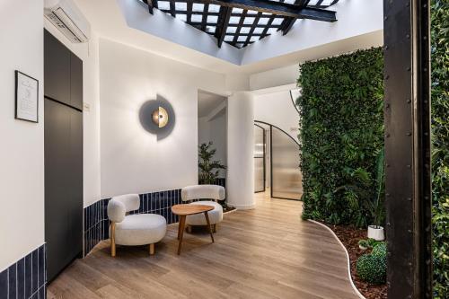 Queens Olavide I Alquiler Corta Estancia