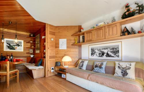 Cozy Apartment In Breuil-Cervinia With Wifi photo 3