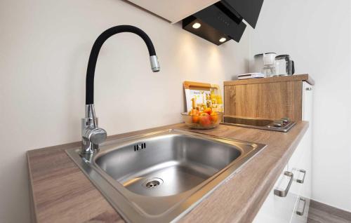 1 Bedroom Gorgeous Apartment In Rovinj