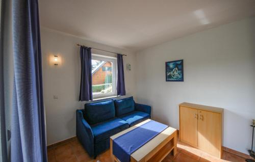 Ένα ή περισσότερα κρεβάτια σε δωμάτιο στο Pet Friendly Home In Röbel With Wifi