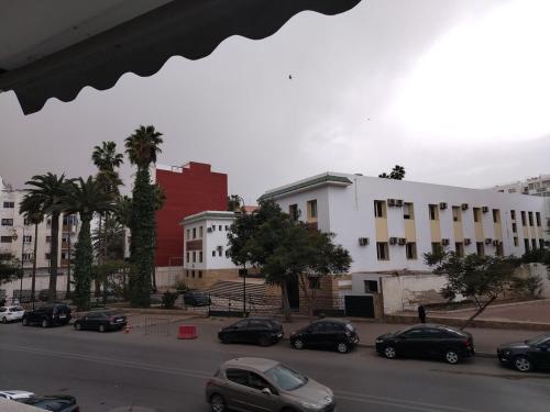 Το κτήριο όπου στεγάζεται  το διαμέρισμα