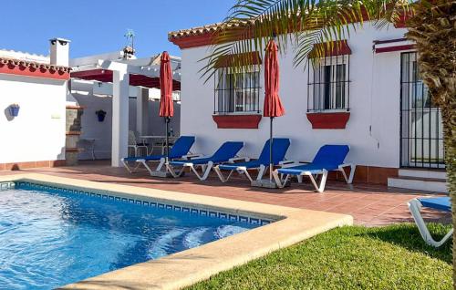 Gorgeous Home In Chiclana De La Fronter