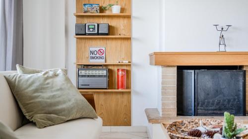 Χώρος καθιστικού στο Piraeus Bright Apt