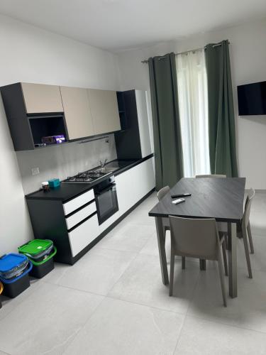 Een keuken of kitchenette bij Levante Casa Vacanze