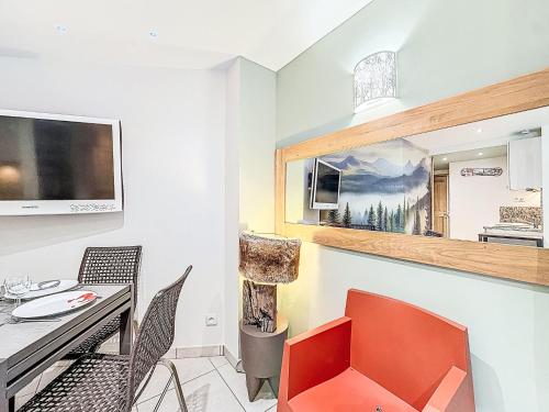 Studio Le Sefcotel - Val Claret-22 by Interhome