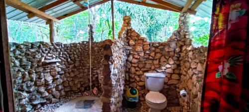 Koupelna v ubytování Sun Creek Lodge