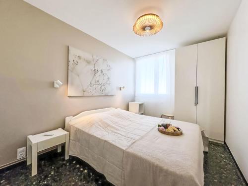 Apartment Le Mireille by Interhome