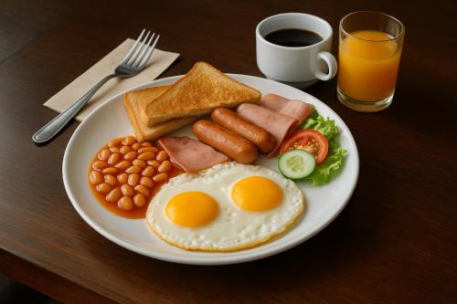 Opciones de desayuno para los huéspedes de Burning Flame Patong