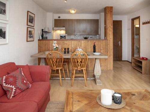 Η κουζίνα ή μικρή κουζίνα στο Apartment Galaxie 003 by Interhome