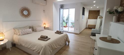 Holiday Hanna’s House