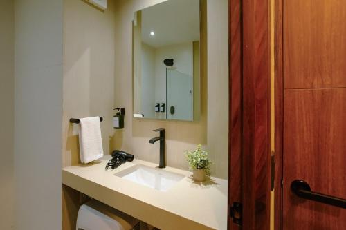 Ένα μπάνιο στο New! Bamboo Nama