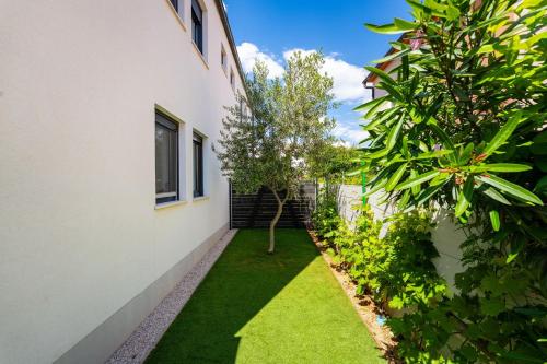 Villa Essenza Vita in Vodice near Beach with private pool & pet friendly