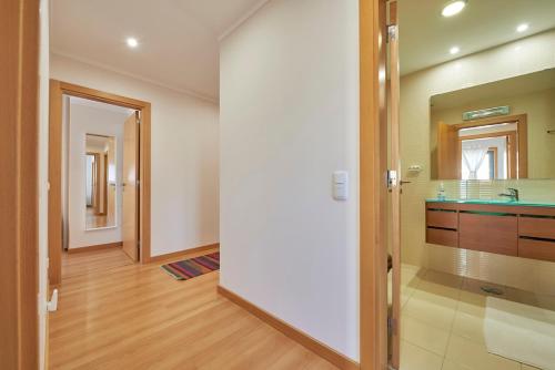 Marina Village Oceanside Apartment w Pool
