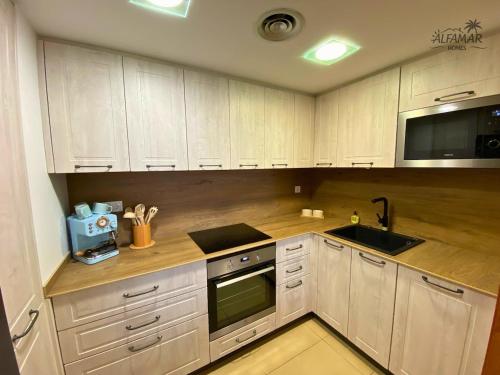 Brezza Suite - Modern Apartment with Swiming Pool